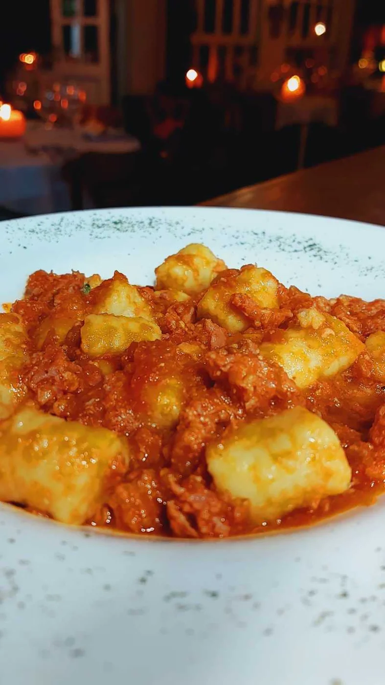 Gnocchi ao Ragu de Calabresa