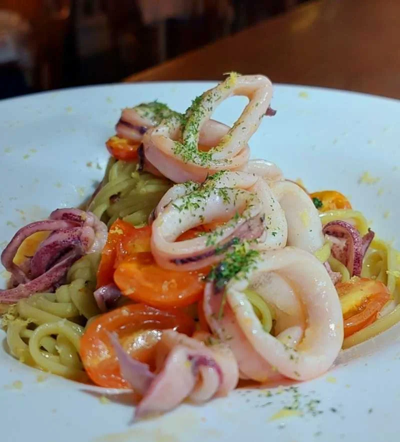 Linguine Alla Rucola Calamari