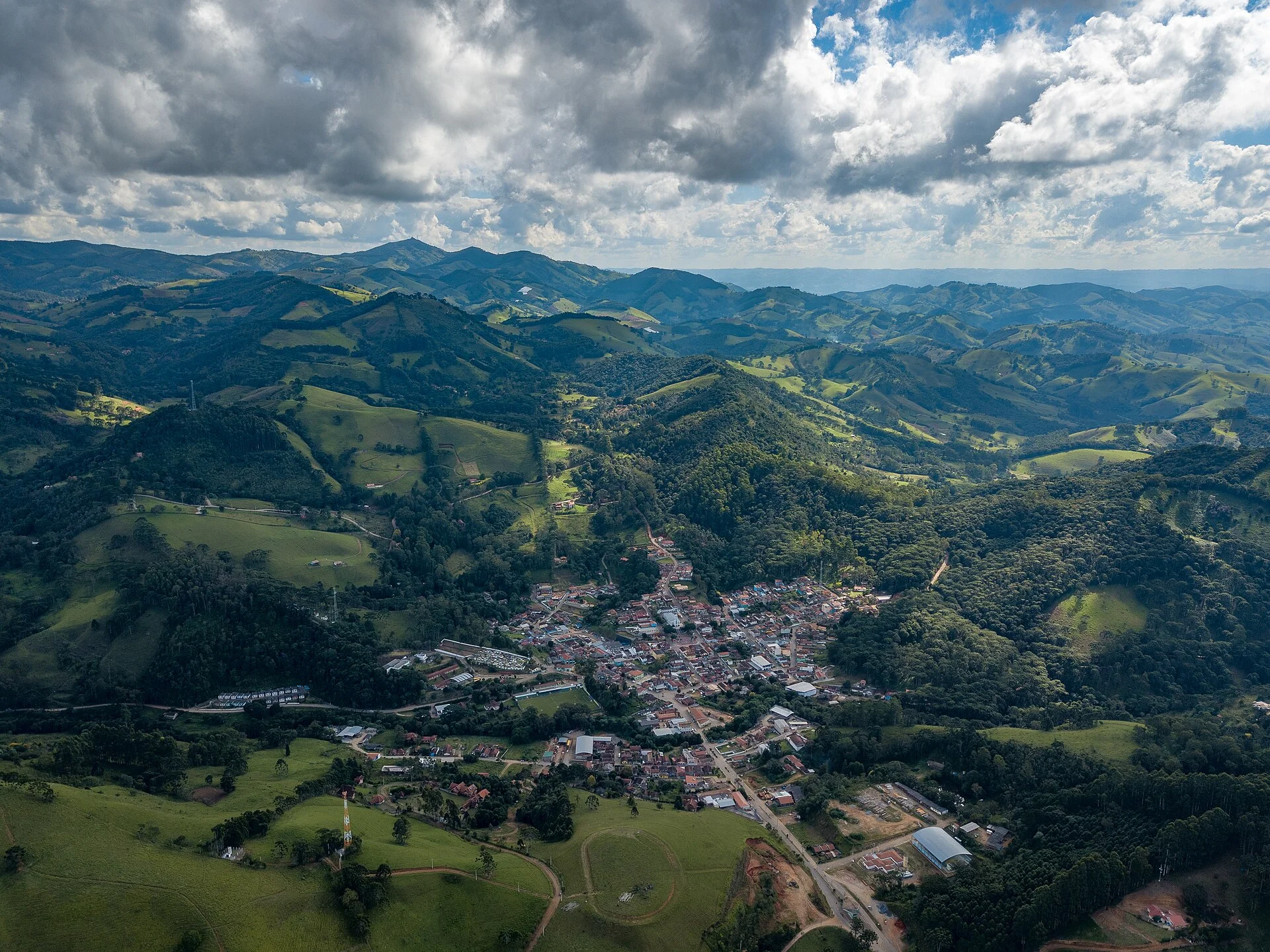 Gonçalves na Serra da Mantiqueira · Foto: Webysther Nunes · CC BY-SA 4.0
