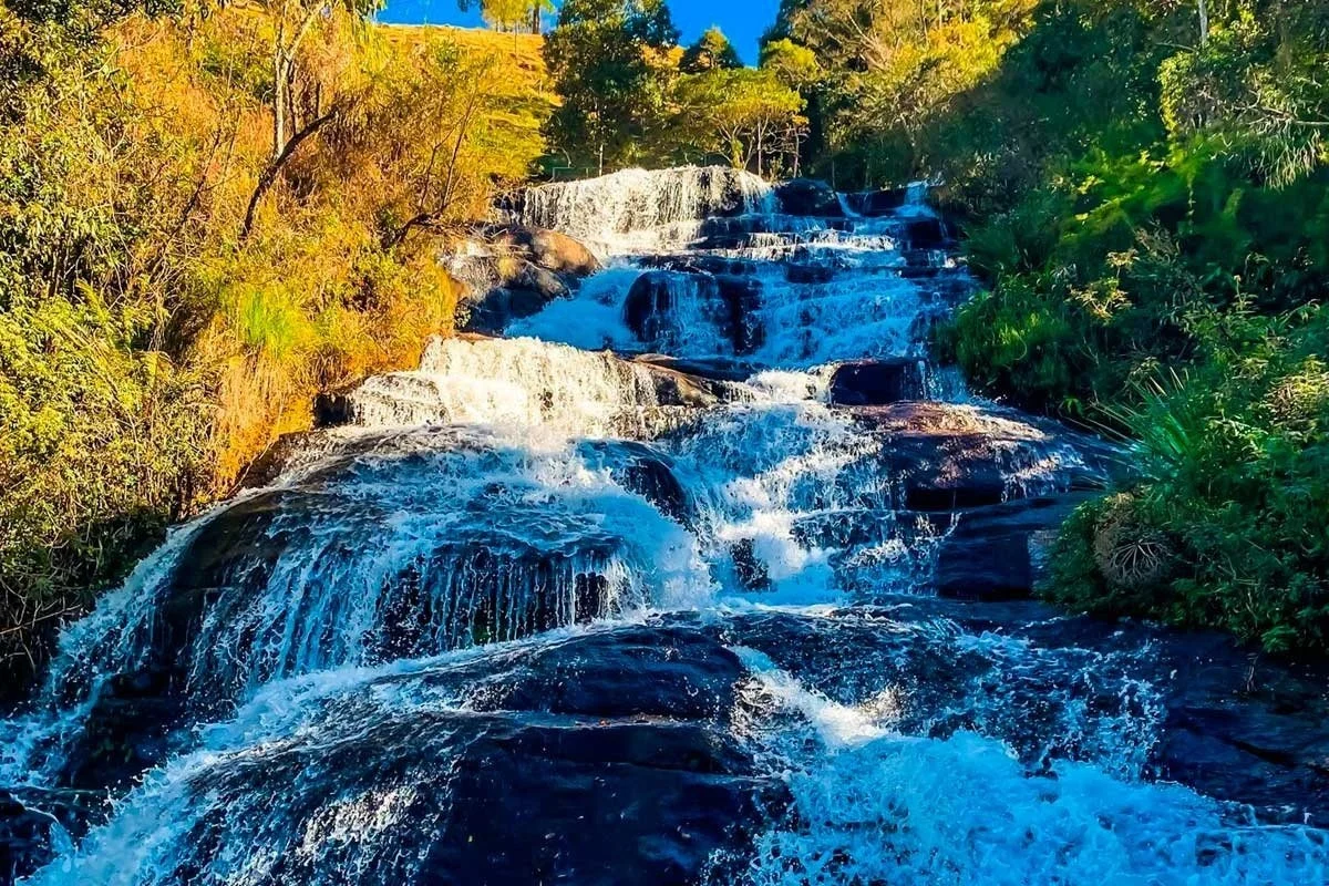 Jardins e águas da Mantiqueira — Pousada Espelho D’Água
